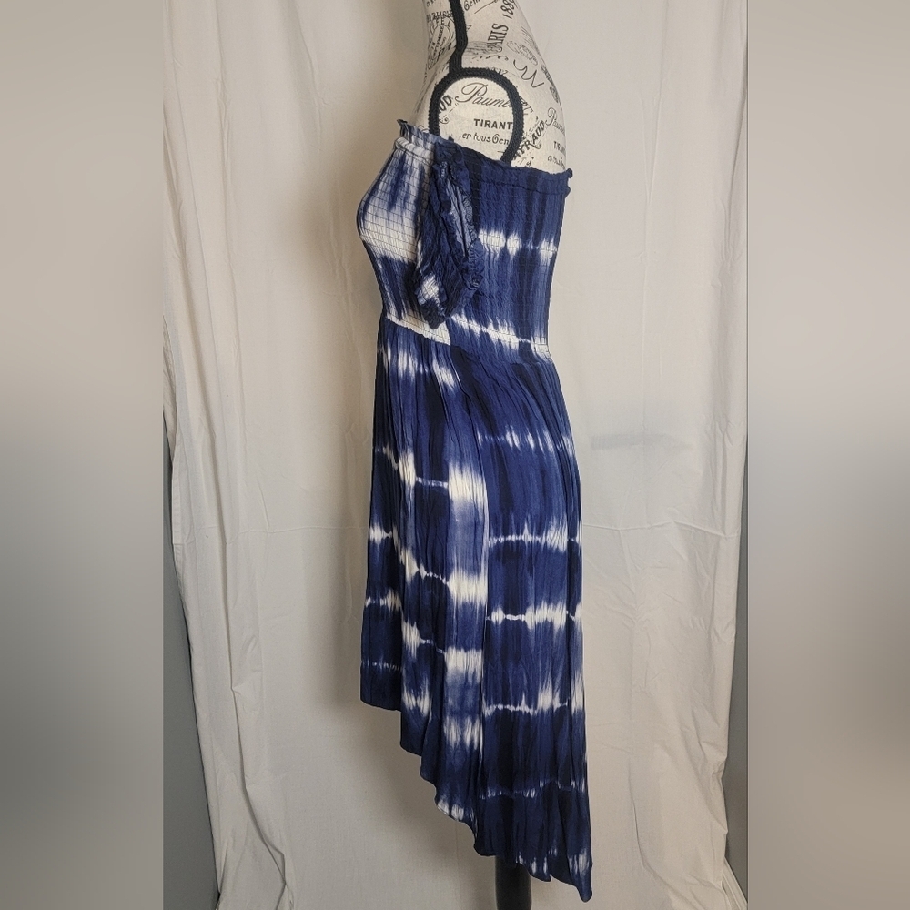 L.V.N Blue and White Tie Dyed Dress, Size Med - Picture 3 of 4